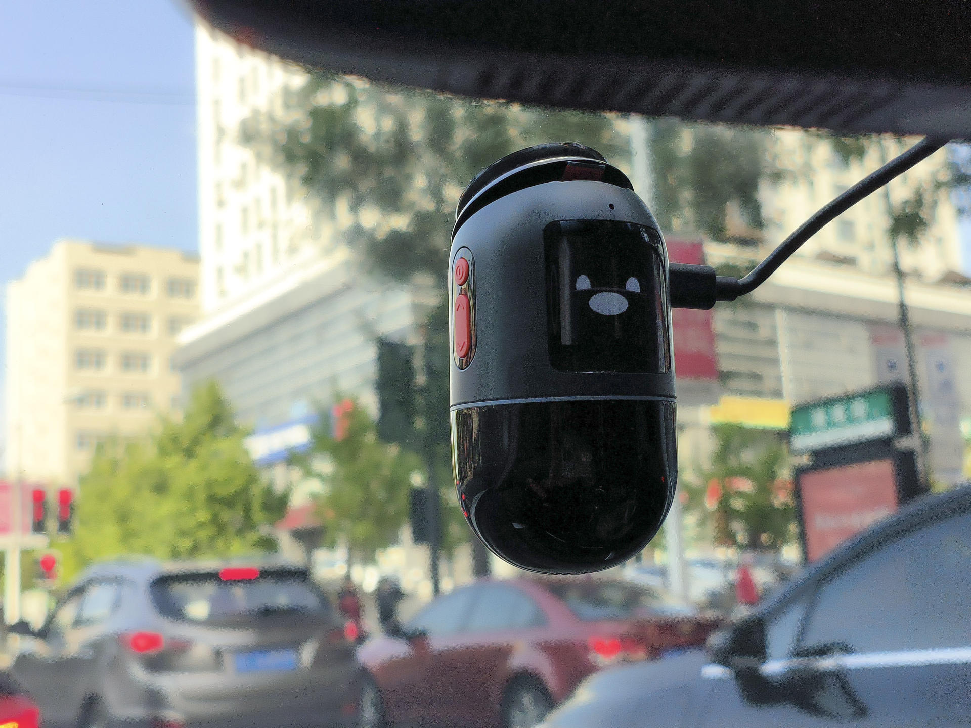 360度智能跟拍云台带支架,360度全景影像带环视行车记录仪