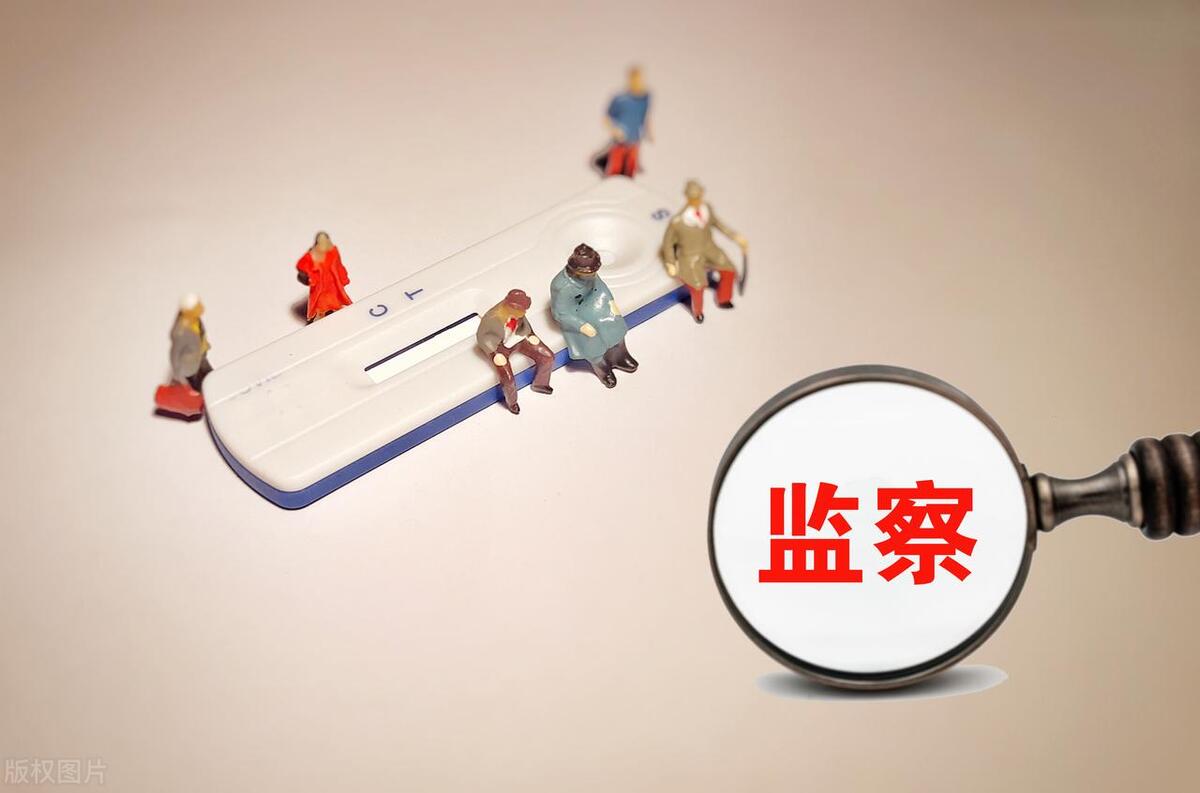 以借为名不还公款是否构成贪污罪,与贪污犯共谋贪污构成什么罪