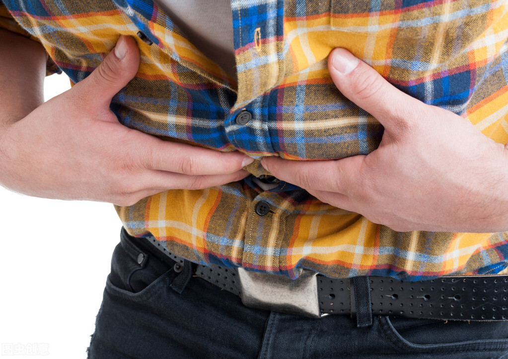 饭后肚子总胀气咋回事？4个简单方法让你快速“消气”