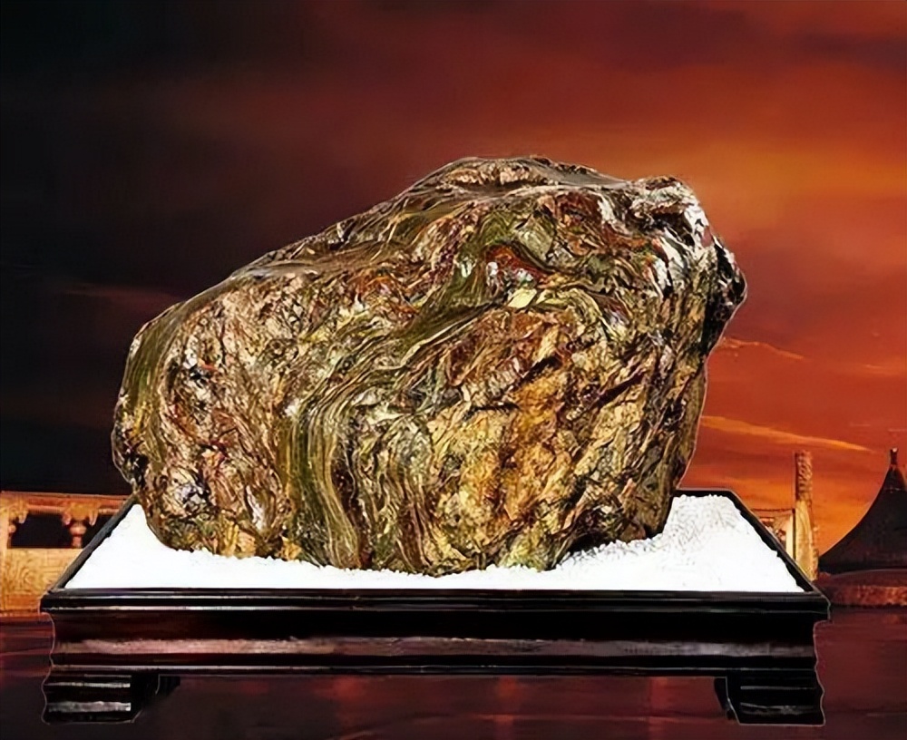 罕见的陨石奇石有哪些,纯天然奇石非常罕见白色玉陨石