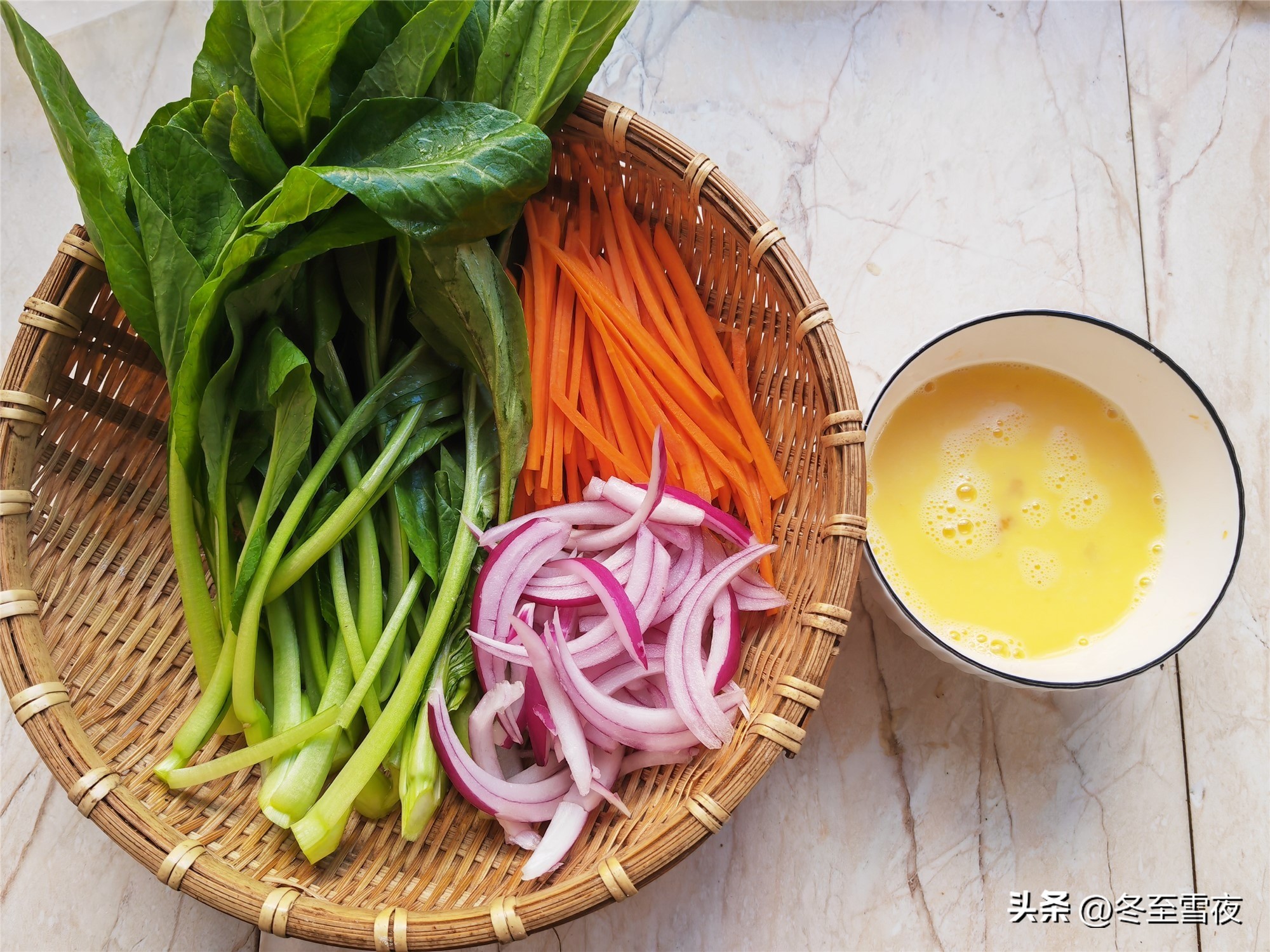 包菜炒面条最好吃的做法简单,番茄酱炒面条最好吃的做法简单