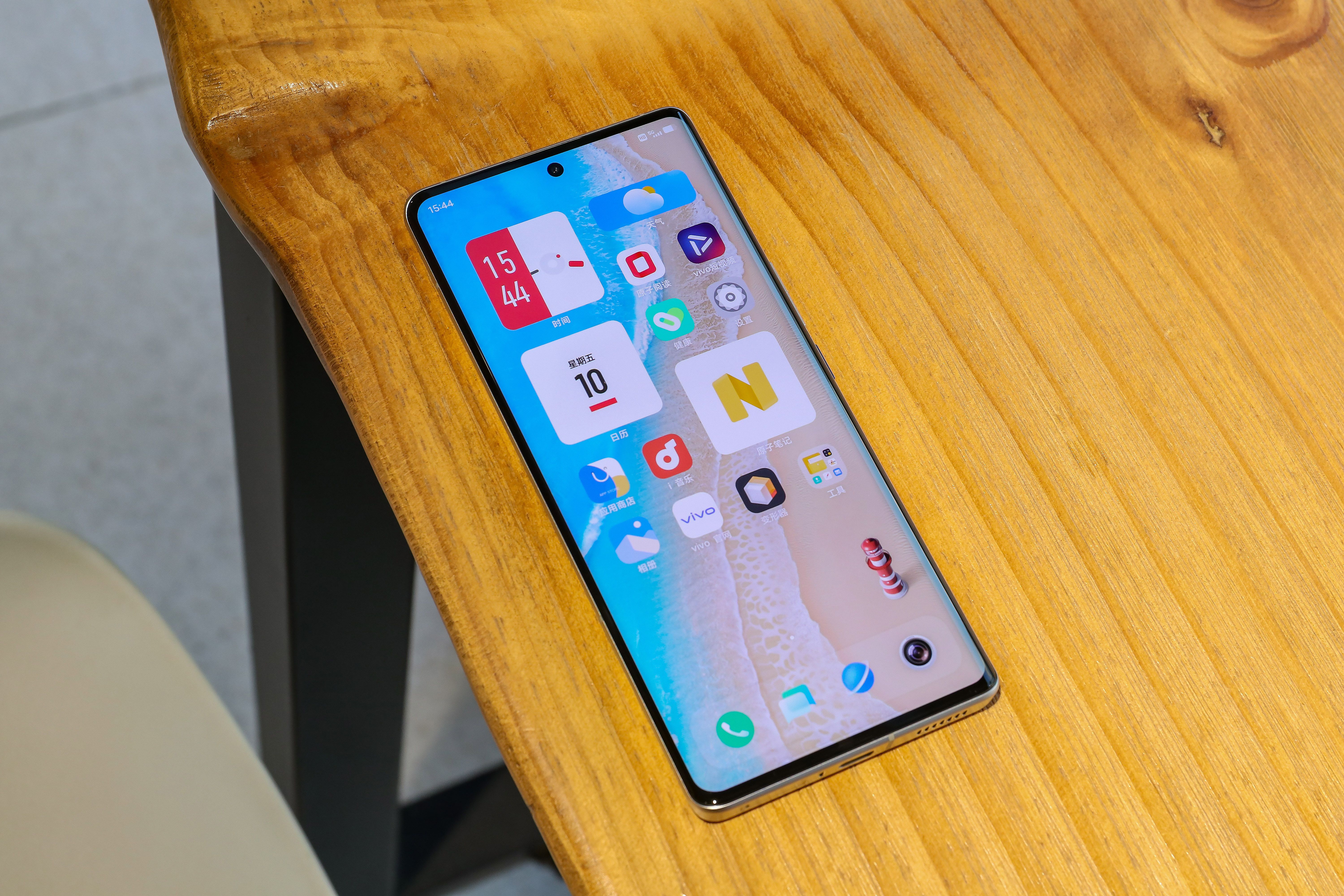 手机原生笔记功能横评：到底什么才是“生产力”？