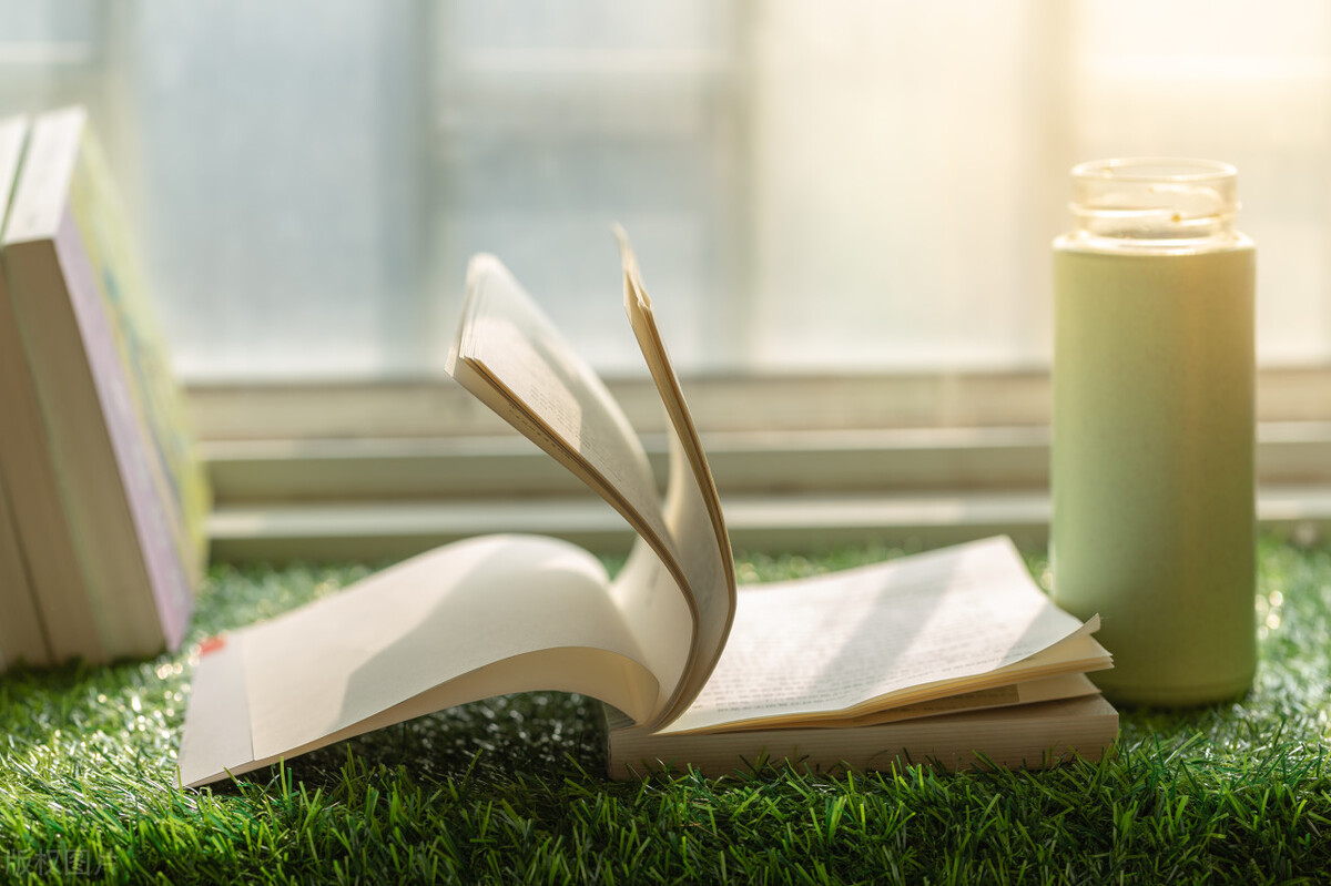 唯有读书才能让人浮躁的心安静,读书能让你变得平静不浮躁