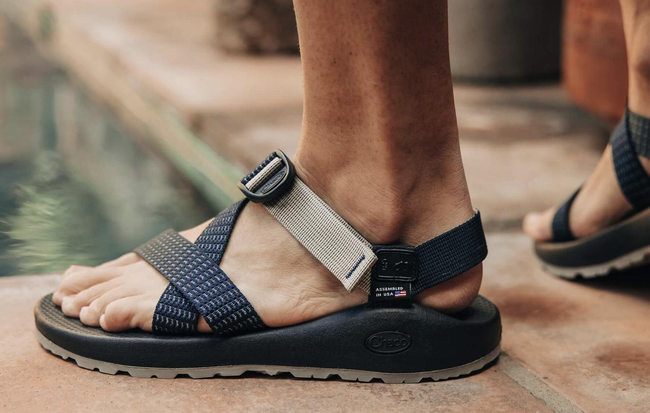 户外夏季徒步凉鞋,户外旅游涉水凉鞋