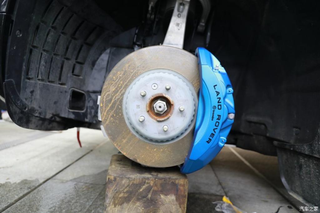 卫士110机械尾喉,路虎卫士110尾喉改装