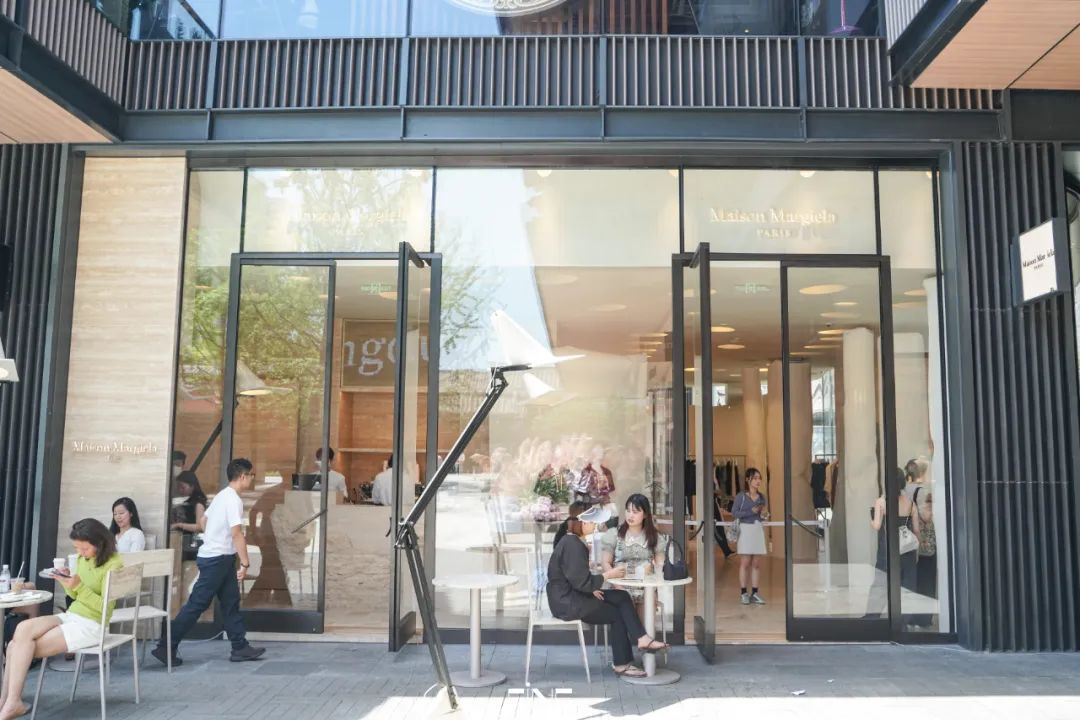 Fashion|MaisonMargiela首间咖啡实体店，味道怎么样？