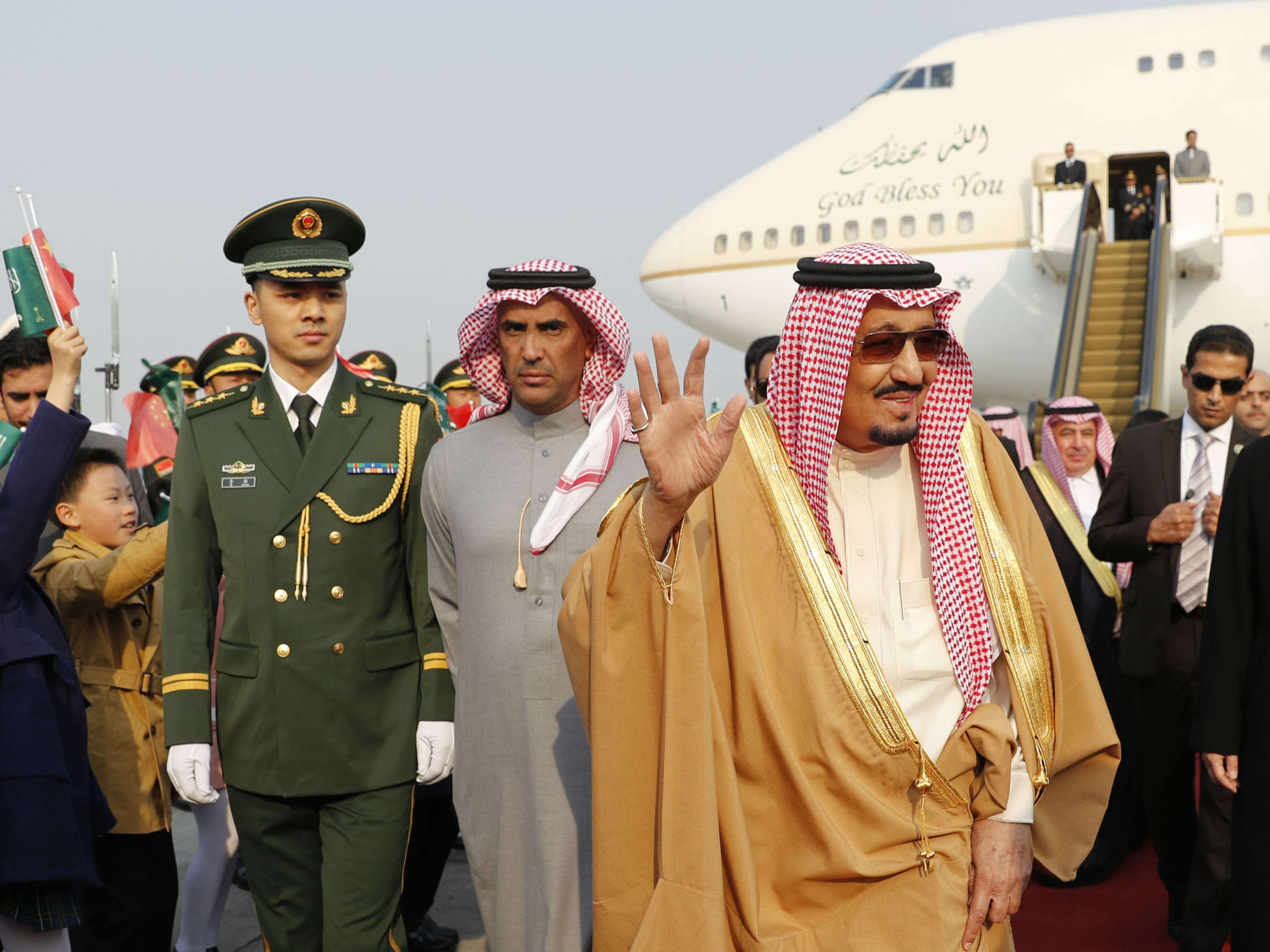 沙特为什么让美国承包基建,美国承建沙特全部基建