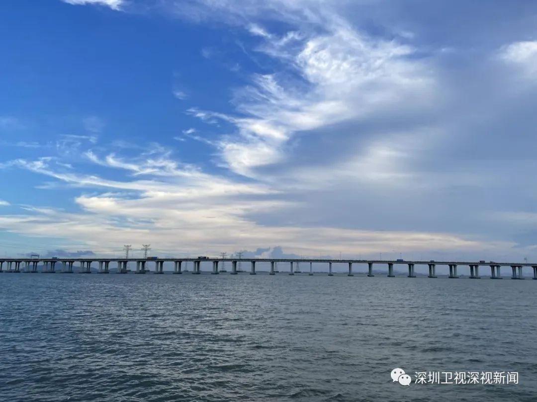 “深圳蓝”刷屏，背后不简单