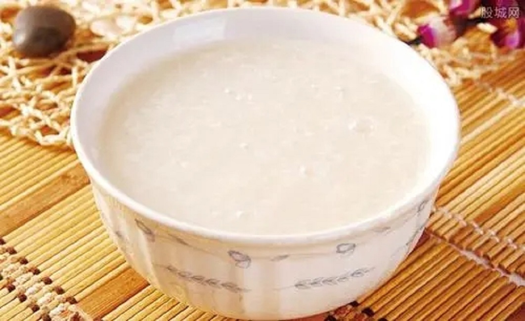 什么粥煮出来是蓝色的,粥怎么就能变成蓝色