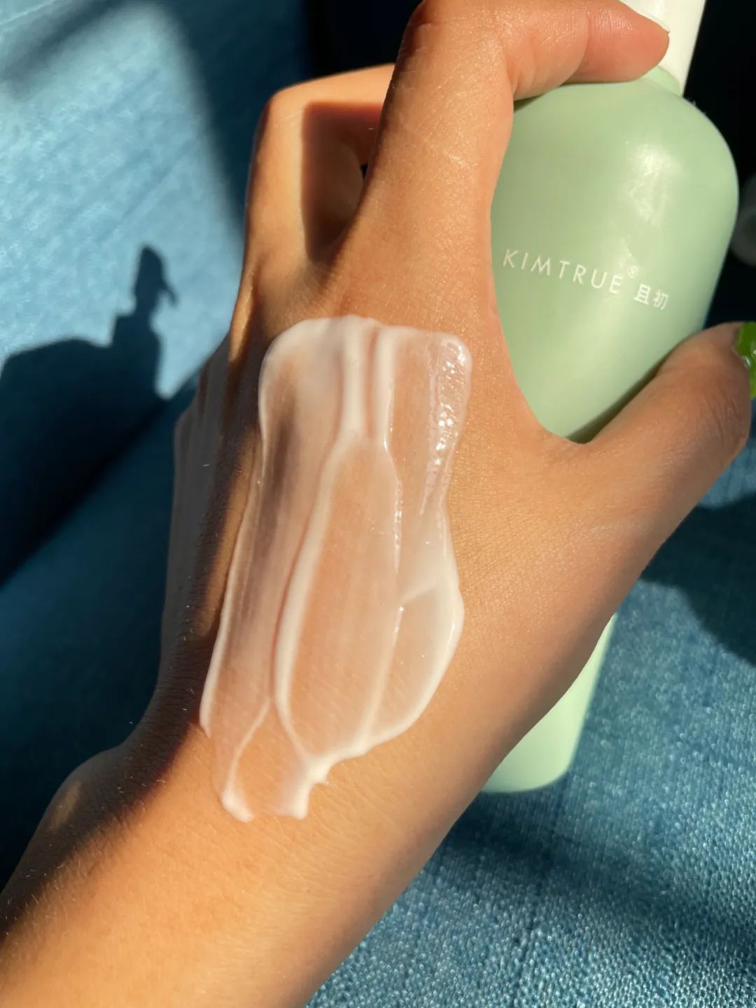 暑假一个月黄黑皮如何美白,天生黑皮的美白项目