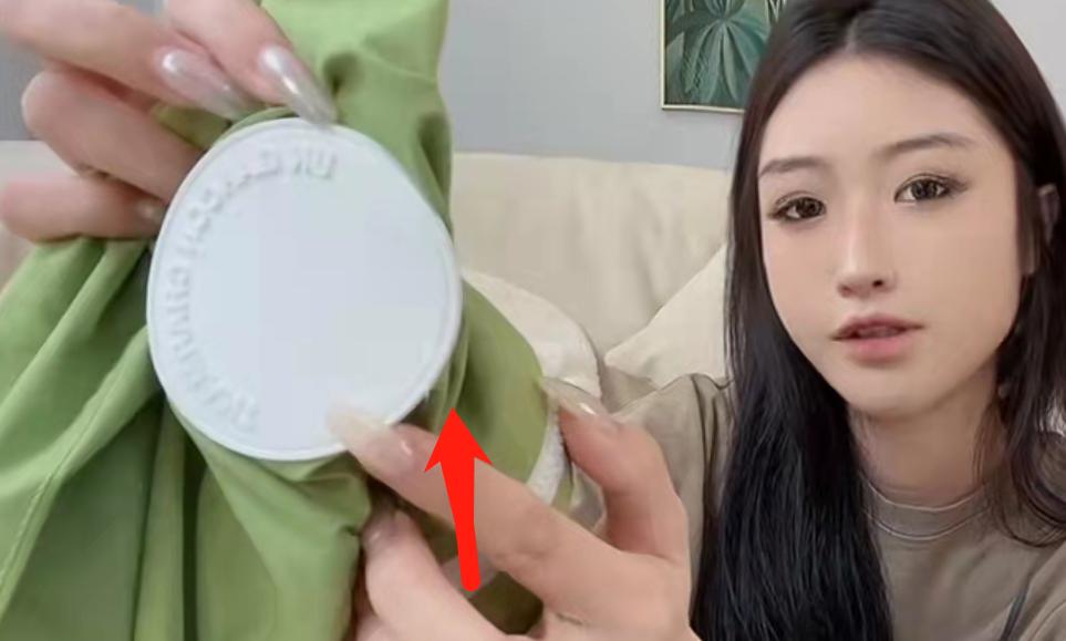 设计师吐槽网红设计,鹿晗潮牌遭吐槽成本价只有60元