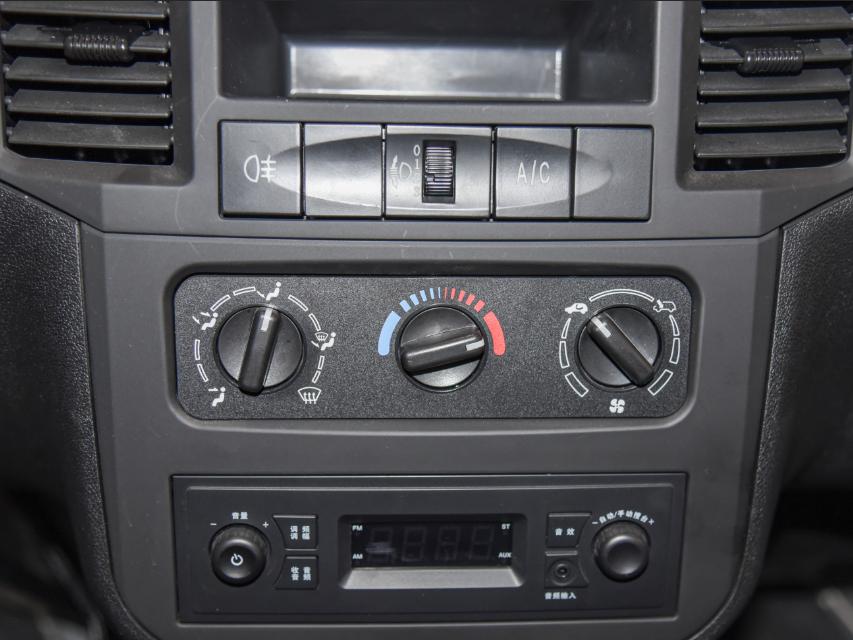 3万五菱之光家用,3万多的五菱