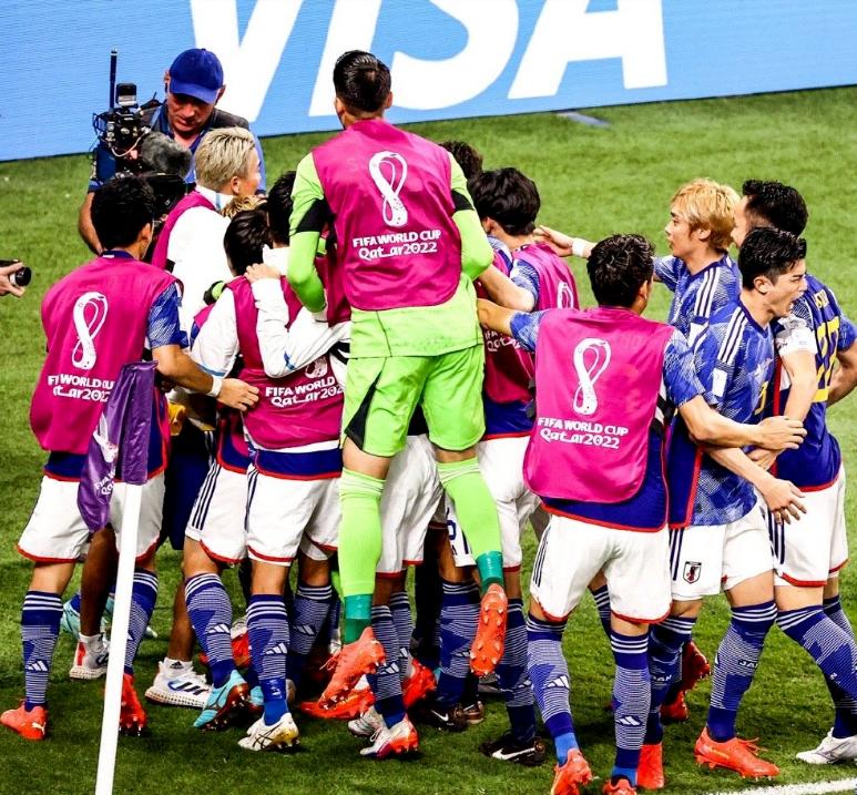 世界杯男足高颜值太太团,日本男足太太团亚洲杯