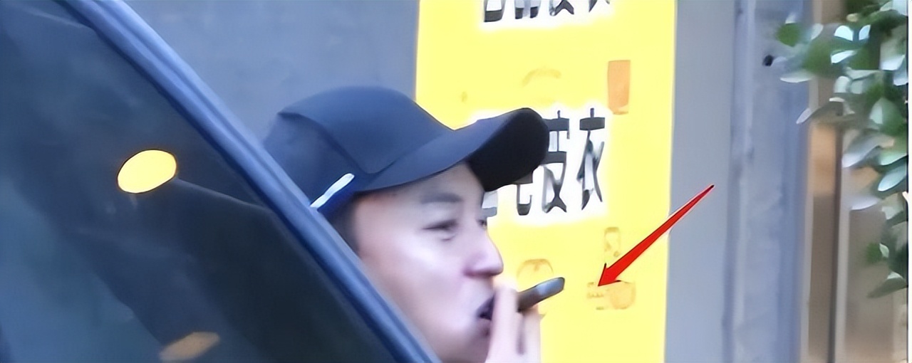 释小龙玩雪茄是什么级别,释小龙抽雪茄视频