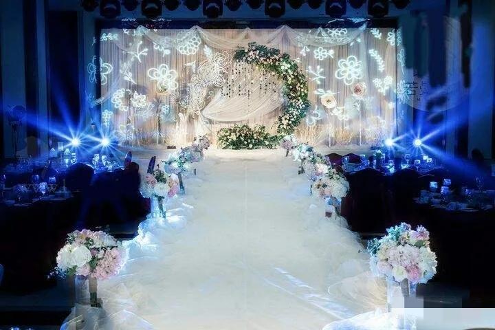 从校园到婚纱,从校园到婚纱的爱情故事