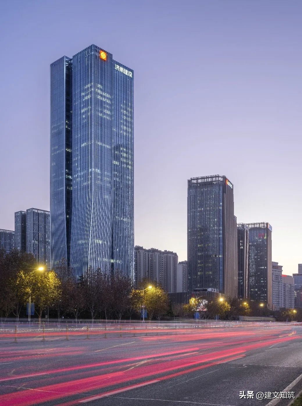 【荐筑】微变的平衡，山东黄金国际广场丨CCDI悉地国际