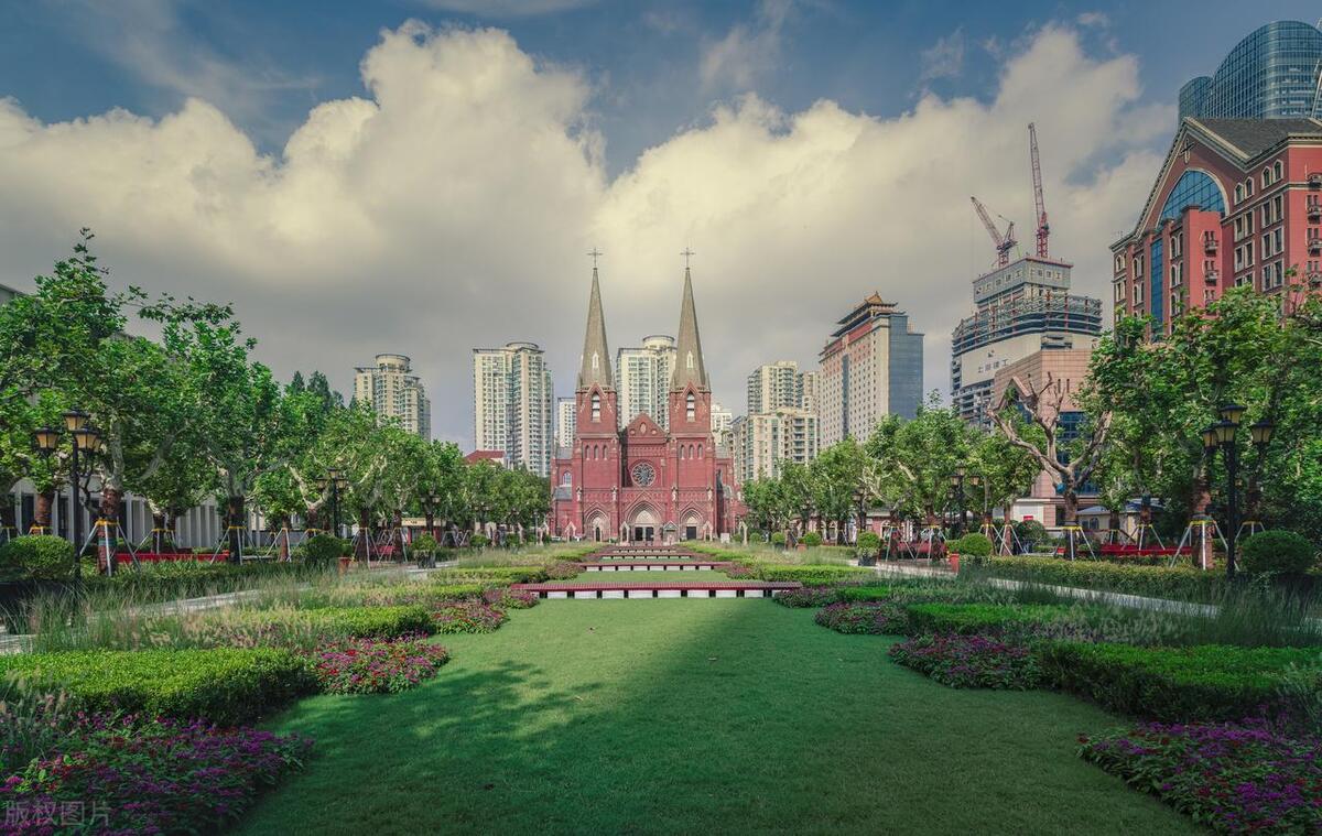 上海地铁10号线可以游玩的地方,上海地铁9号线直达的景点有哪些