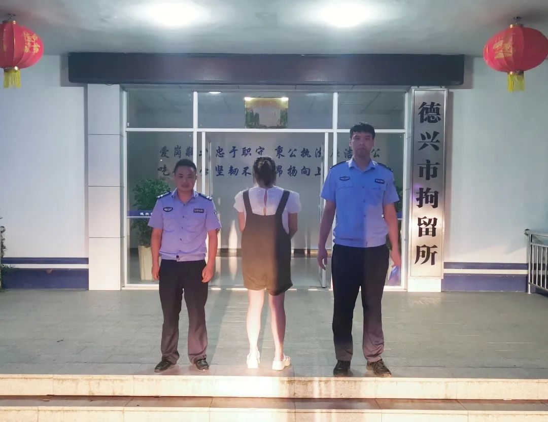 花钱就能买到高学历?上饶一女子以80元的价格在网上制作了一张假的高中毕业证,结果…