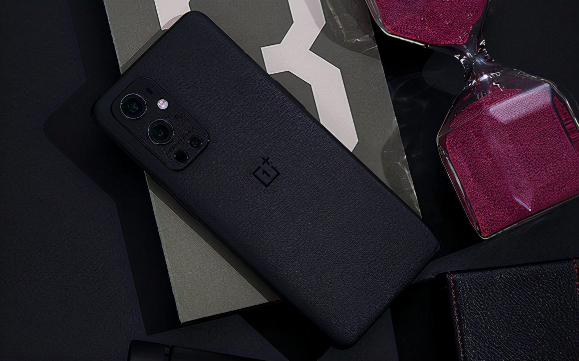 荣耀nova9和华为nova9一样吗,和nova9对标的荣耀手机