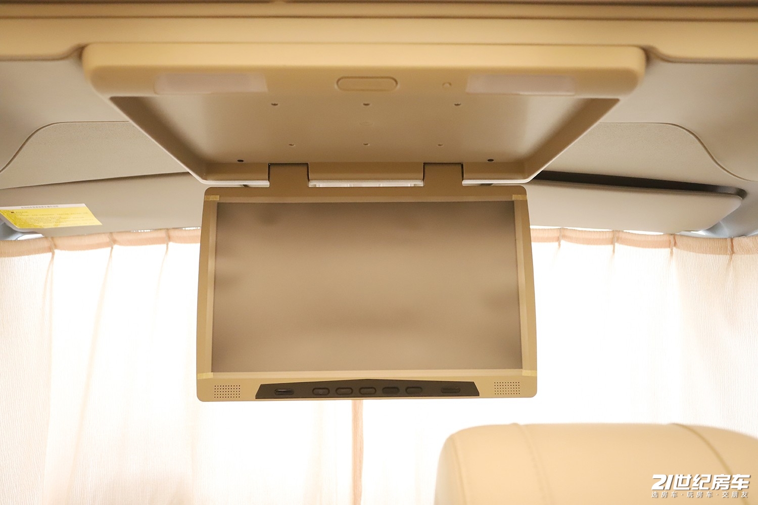 上汽大通低顶斜升顶房车,2020款齐星大通v80升顶房车二手车