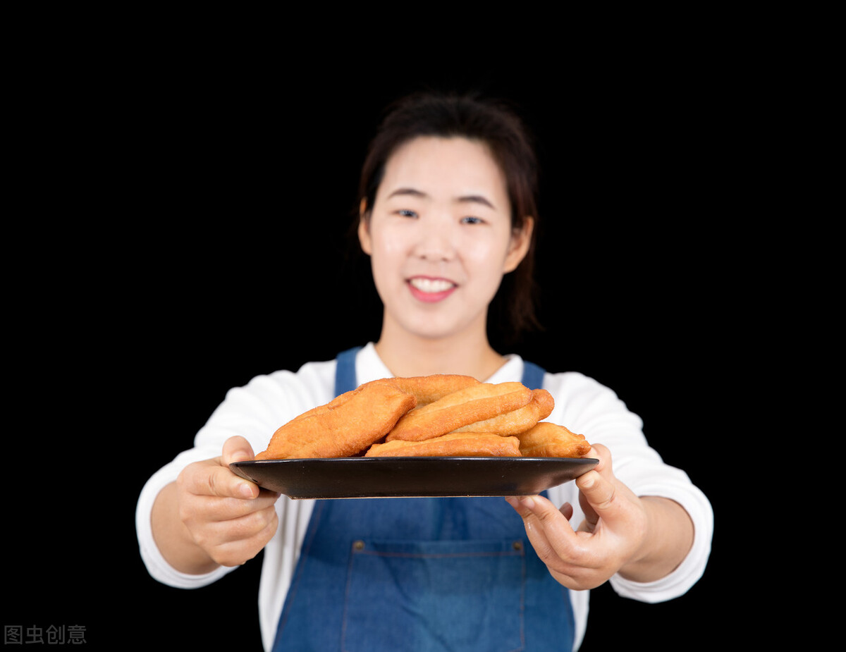 分享适合宝妈在家赚钱的十大副业,带孩子的宝妈干什么副业挣钱