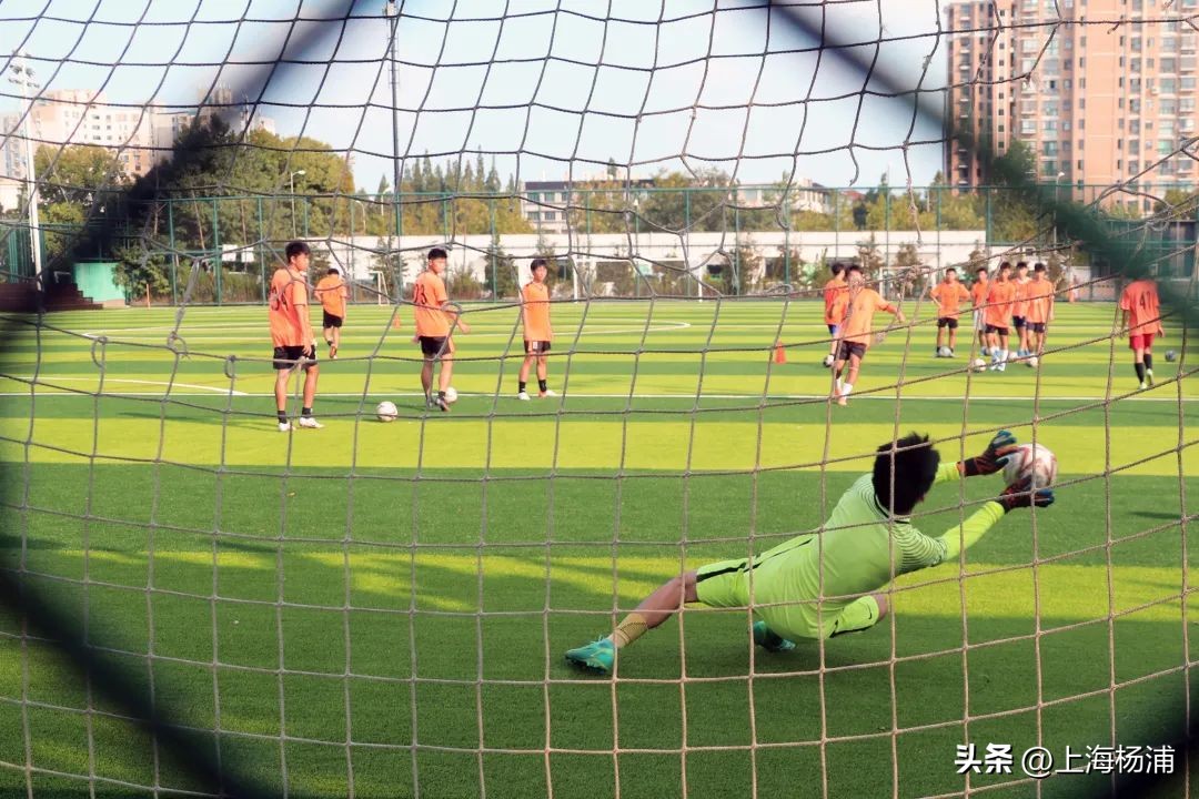 厉兵秣马奋勇向前,厉兵秣马意气风发