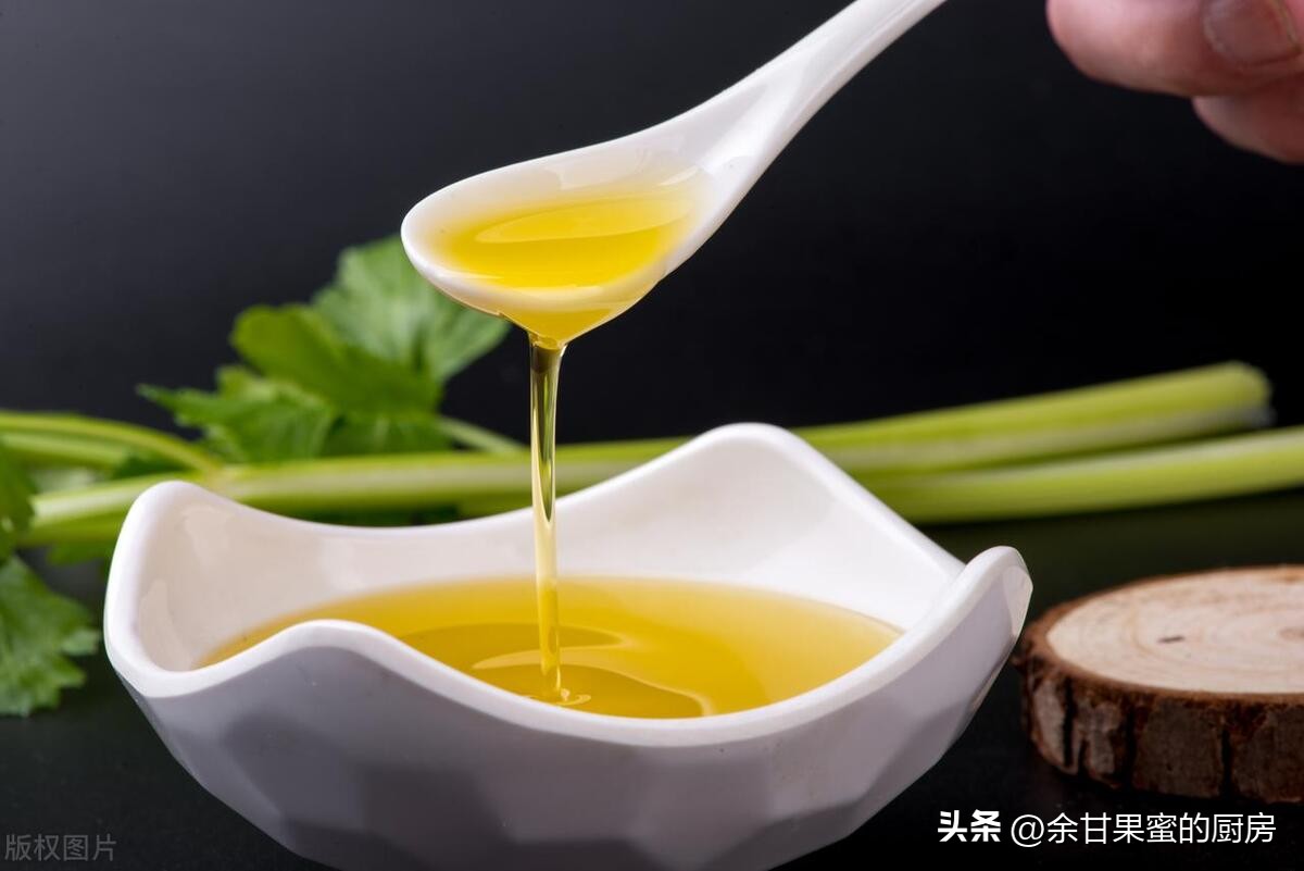 什么油最好吃花生油葵花油菜籽油,花生油葵花籽油哪种油好吃