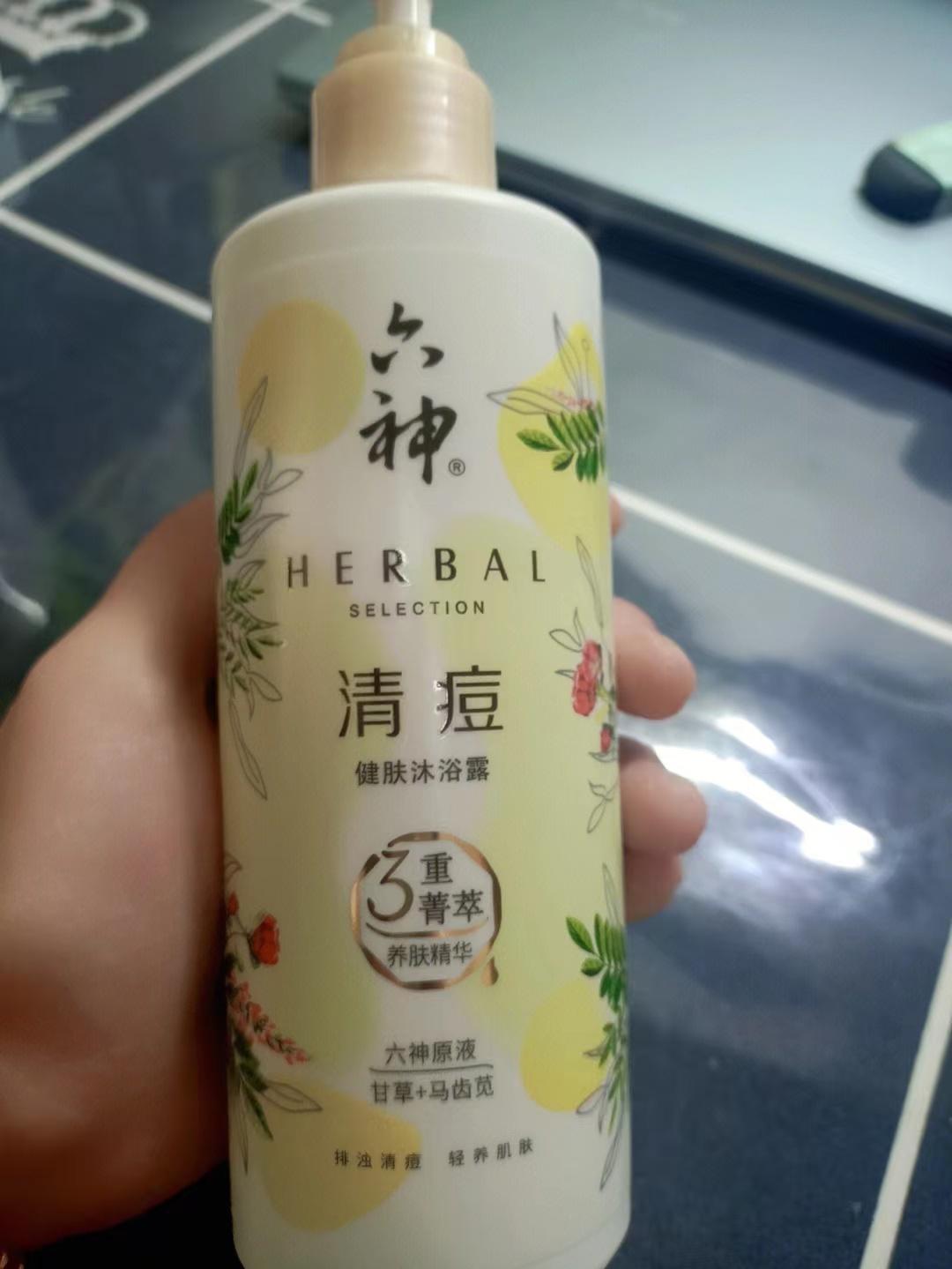 屈臣氏最值得买的几款良心产品,屈臣氏线下门店吐槽