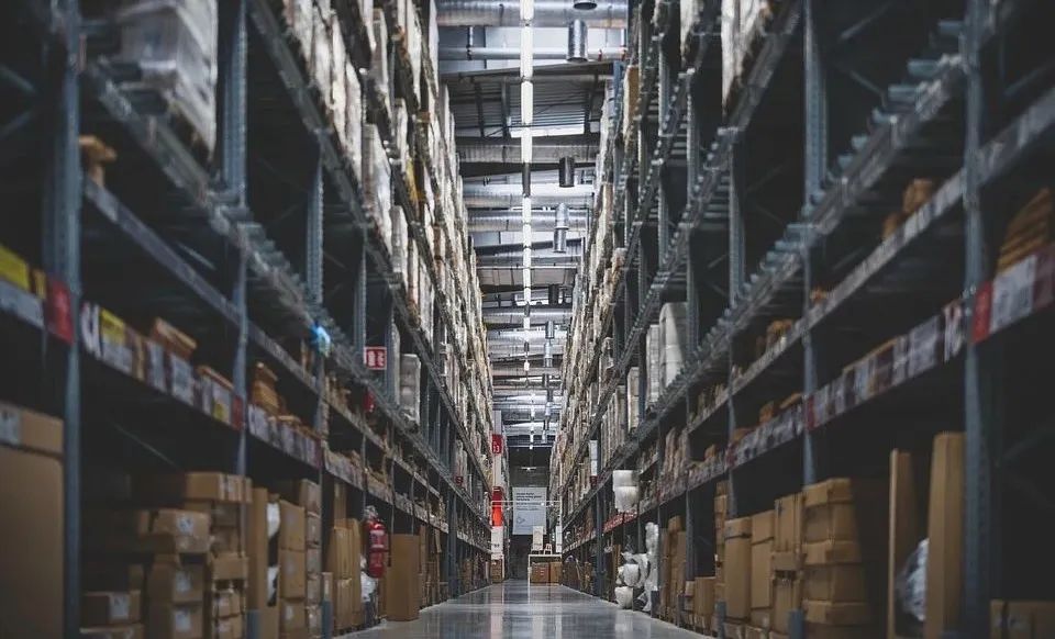 fba仓库爆仓技巧,fba仓马上断货怎么办