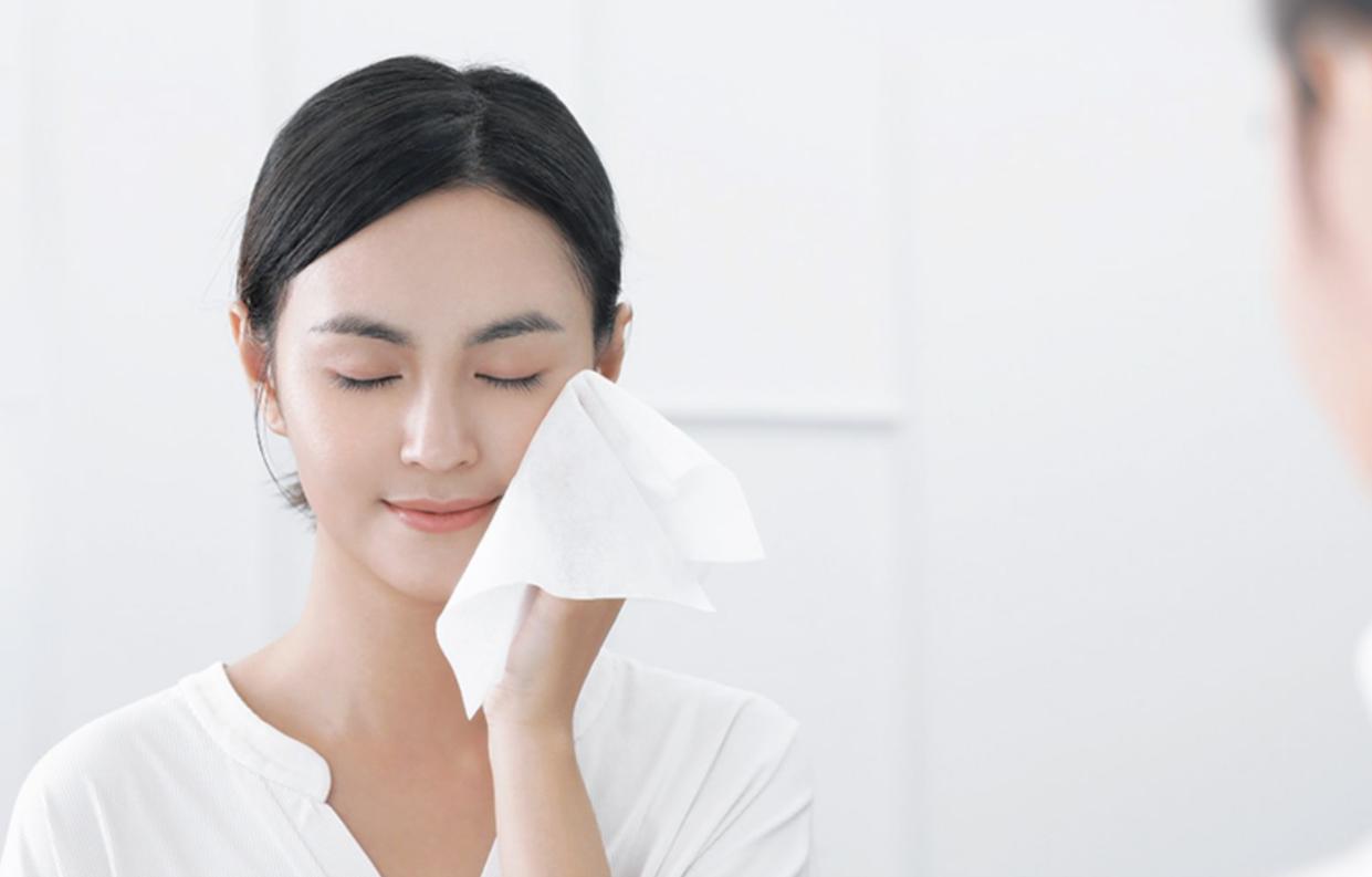 长期用热水洗脸和冷水洗脸的区别,如果每天用温水洗脸皮肤会变好吗