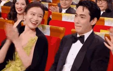 吴京黄渤成龙颁奖晚会,黄渤沈腾忘词完整版