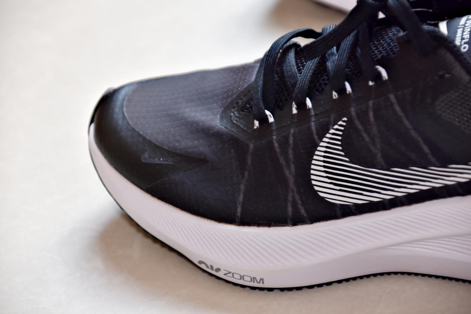 nike跑鞋winflo8女士,耐克zoomwinflo7真假
