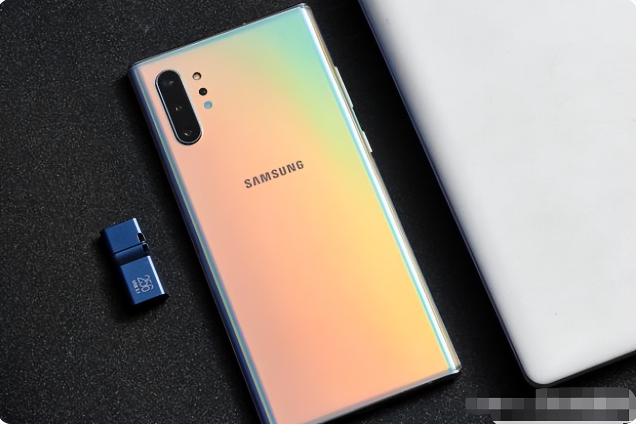 雪铁龙凡尔赛c5x专用u盘,400mb每秒的u盘