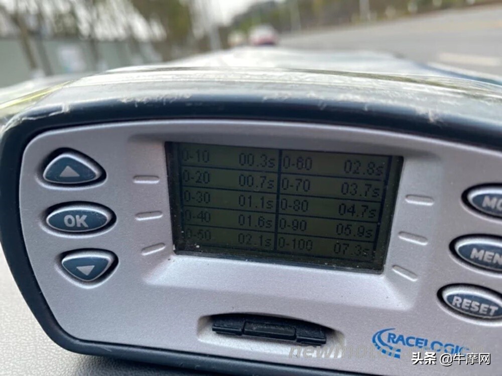 无极SR4Max｜宝马C400GT｜光阳赛艇S350横评（下）：出道即巅峰？