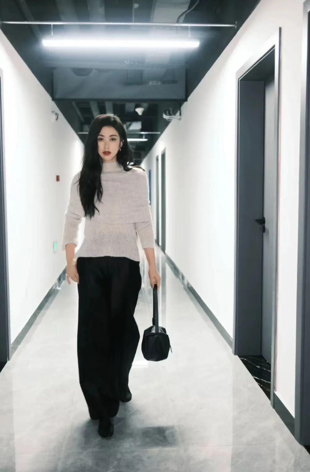 戛纳电影节巩俐红毯秀,巩俐戛纳电影节照片