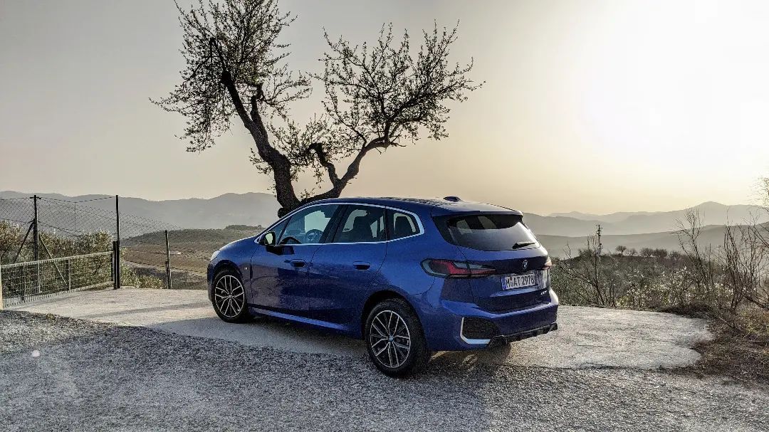 宝马2系旅行版二手,2023款宝马2系旅行版试驾视频