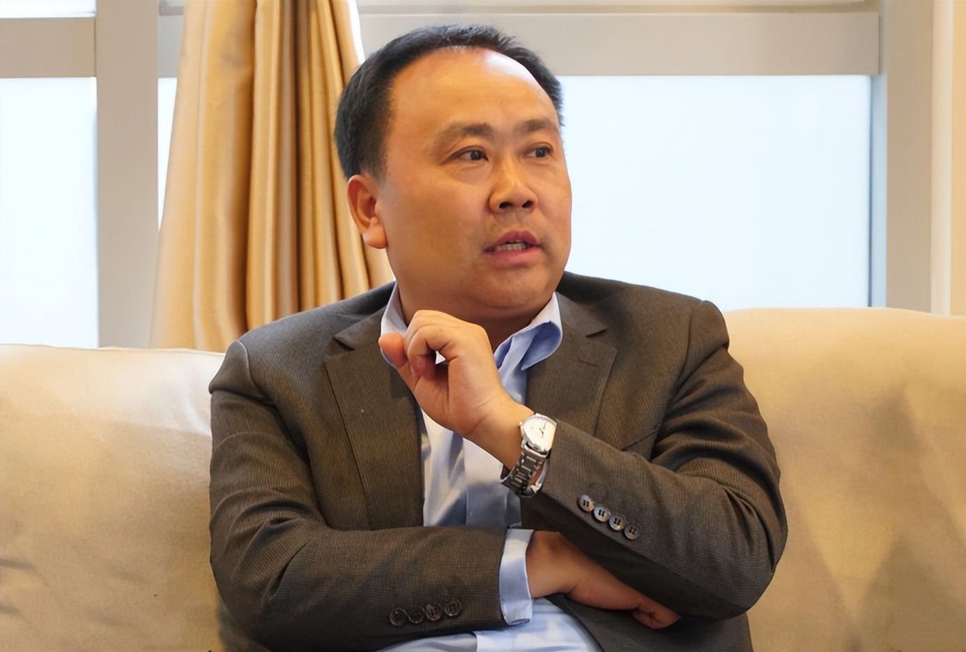 骄傲！这10位知名董事长：都在江苏上大学，还毕业于同一所高校