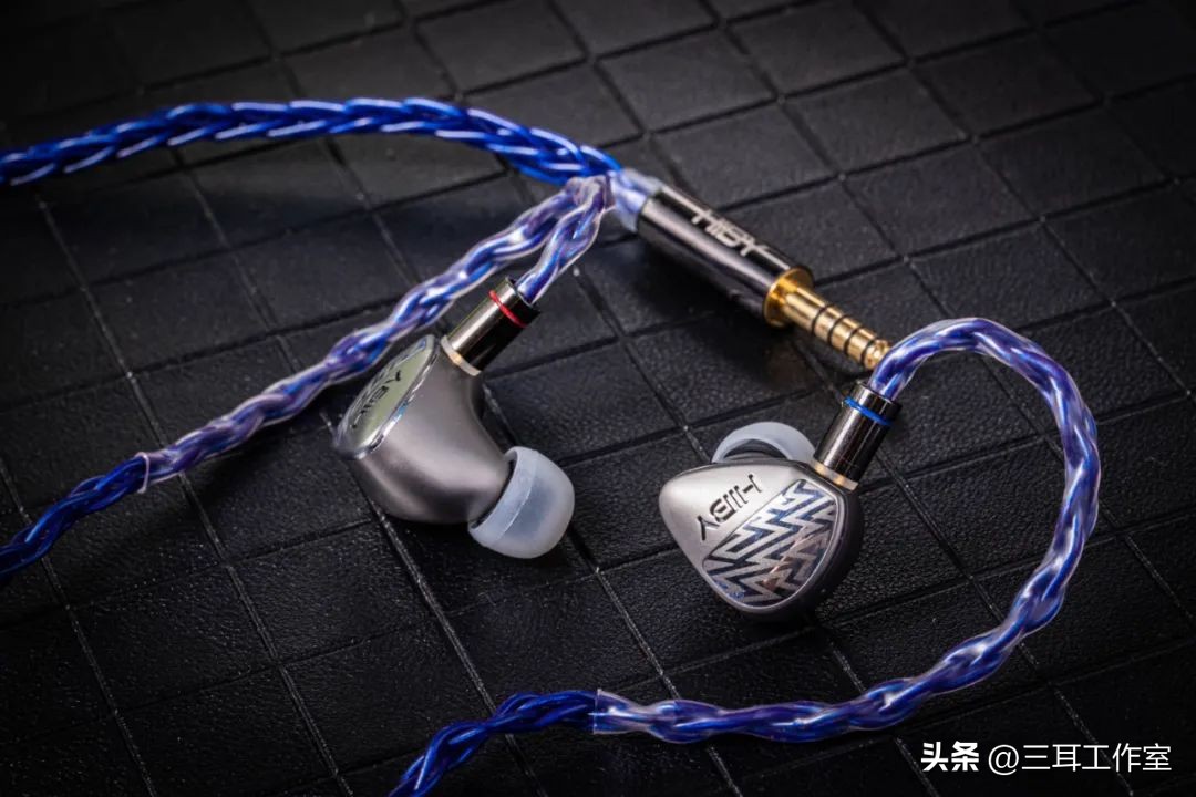 海贝zetavs山灵me900,海贝zeta