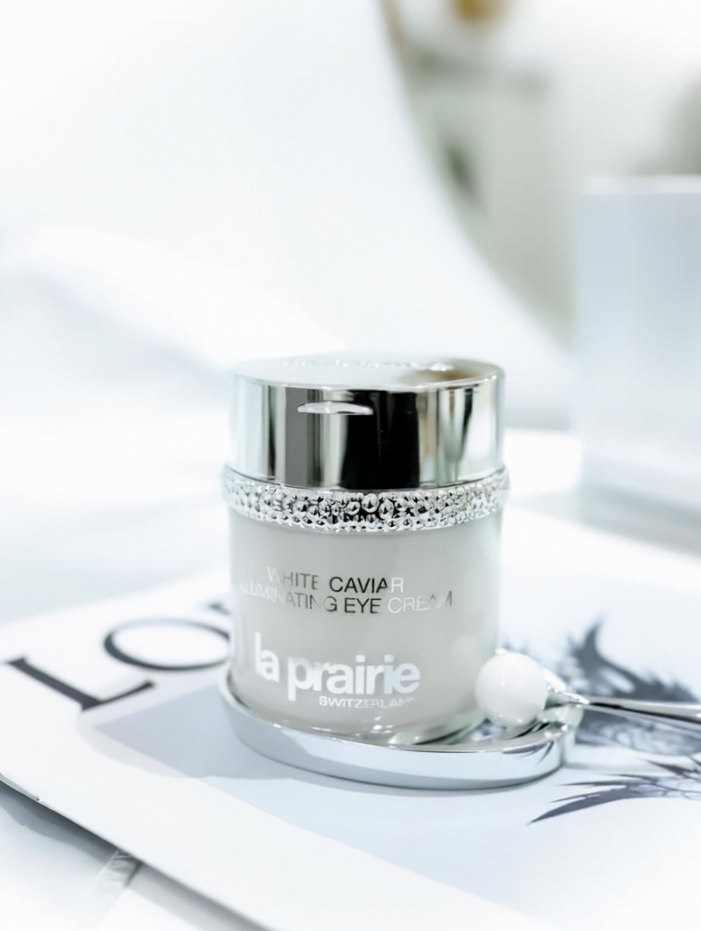 眼霜什么牌子的好用,眼霜什么品牌最好用介绍一下