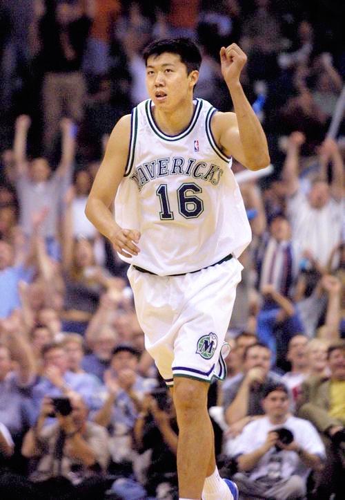 王治郅婚姻现状,王治郅和现任老婆有小孩了吗