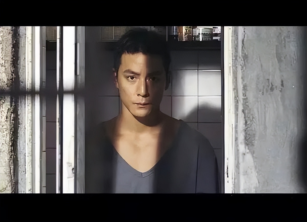 昔日男神吴彦祖为何变油腻大叔,44岁的吴彦祖风采不减当年