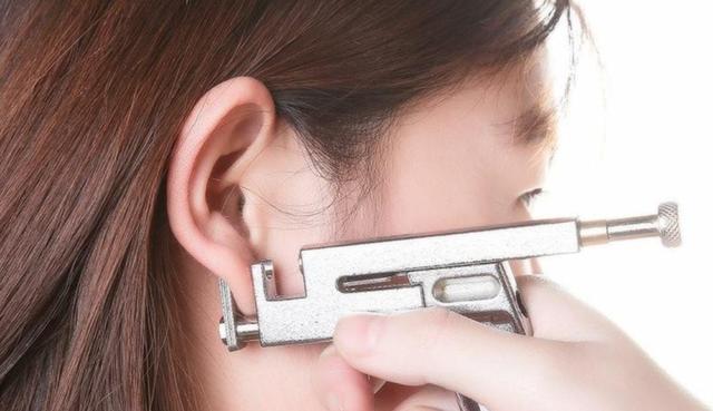 女性来例假不能洗头？妇科专家建议：3件事不能在来例假期间做