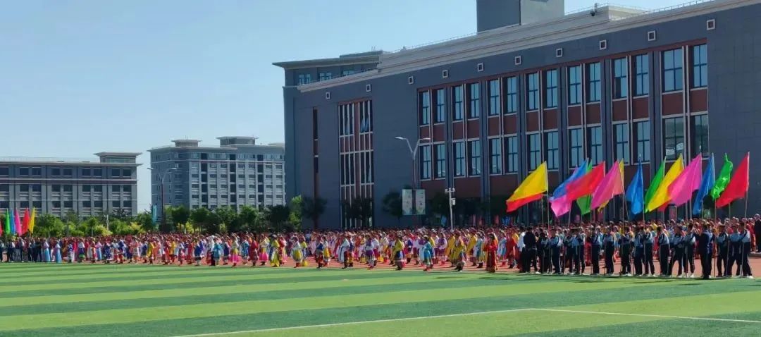 凉州区第一届中小学足球联赛二中,凉州区中小学生校园足球联赛