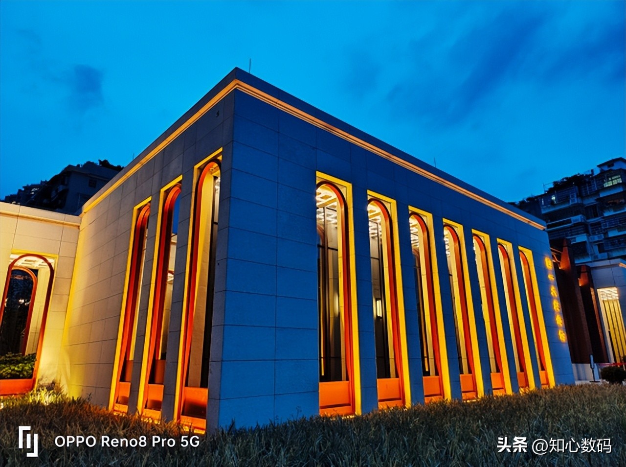 opporeno8pro和小米手机哪个好,opporeno9与小米civi2哪个更好