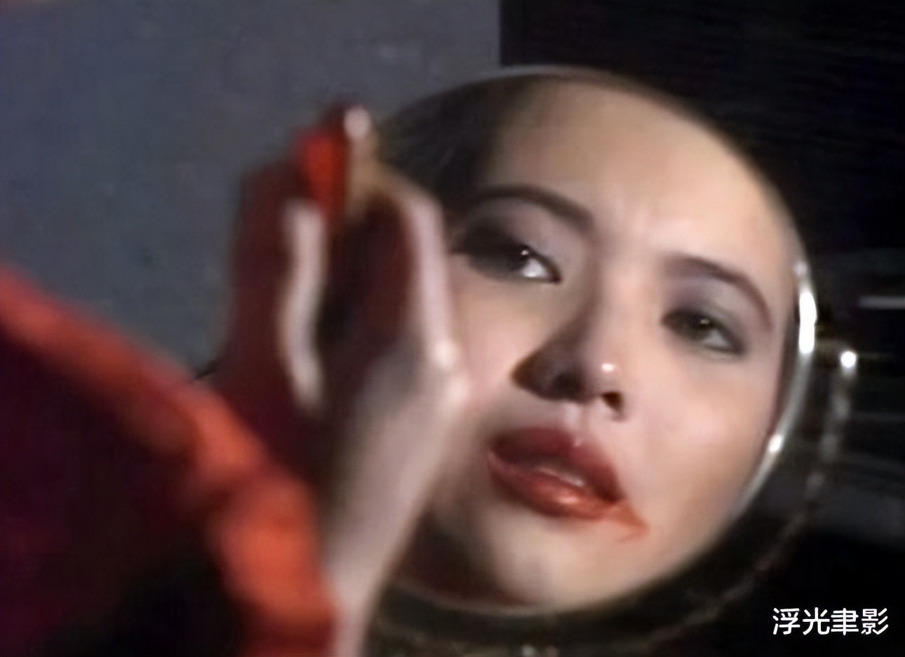 温兆伦当年拍义不容情影响多大,温兆伦义不容情送礼物