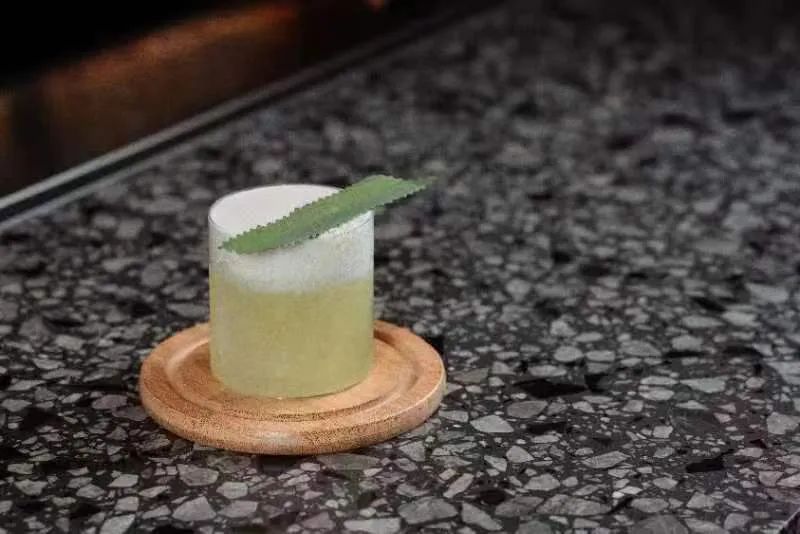 _,¦3」∠_想空腹在杭州酒吧正经喝醉，可真难！