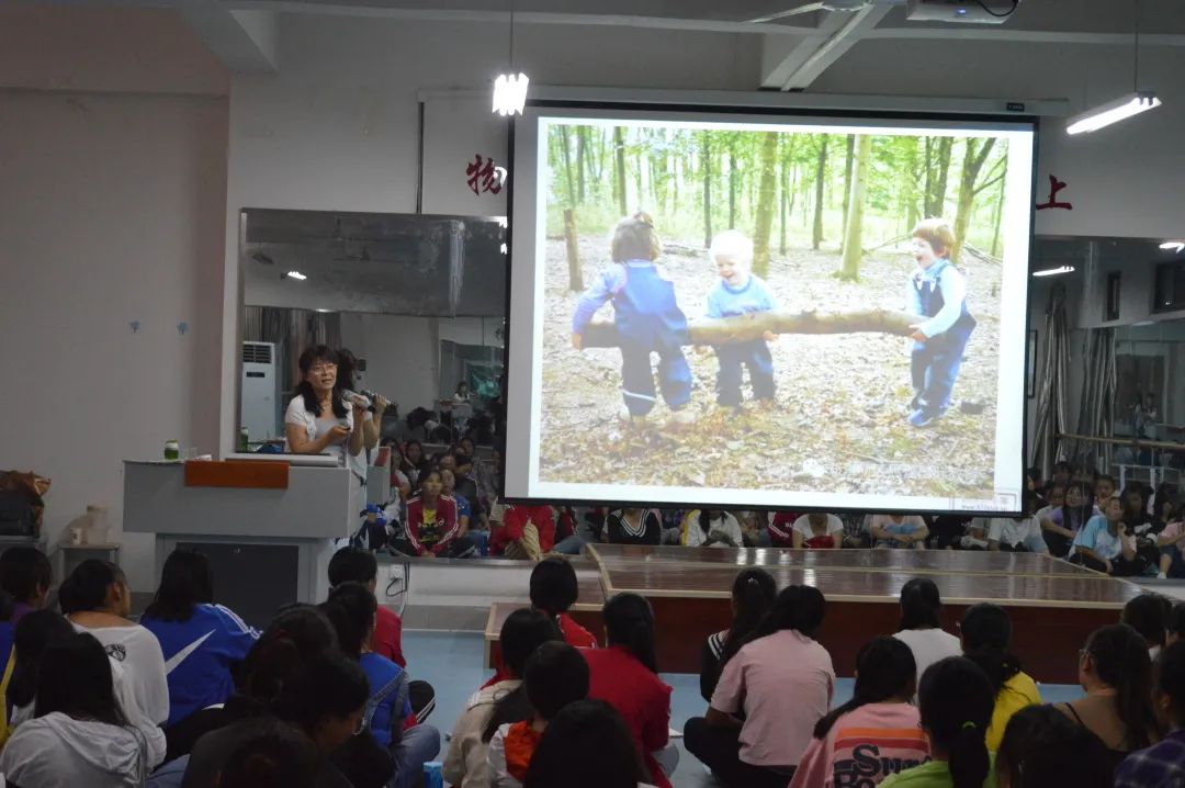 学幼师有什么好前途,男幼师就业前景