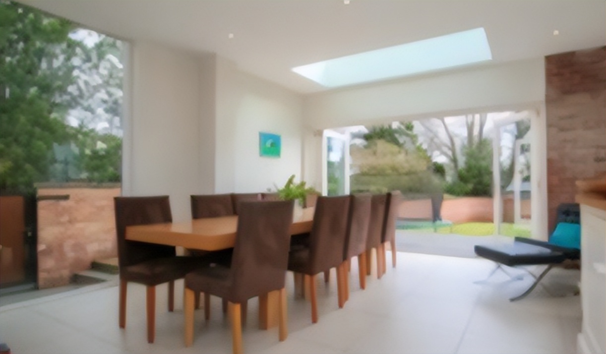 210万，49岁吉格斯买房：讨33岁女友欢心，开启同居生活