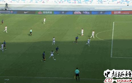 中超奇葩一幕护球,中超足球场上门将的超燃瞬间