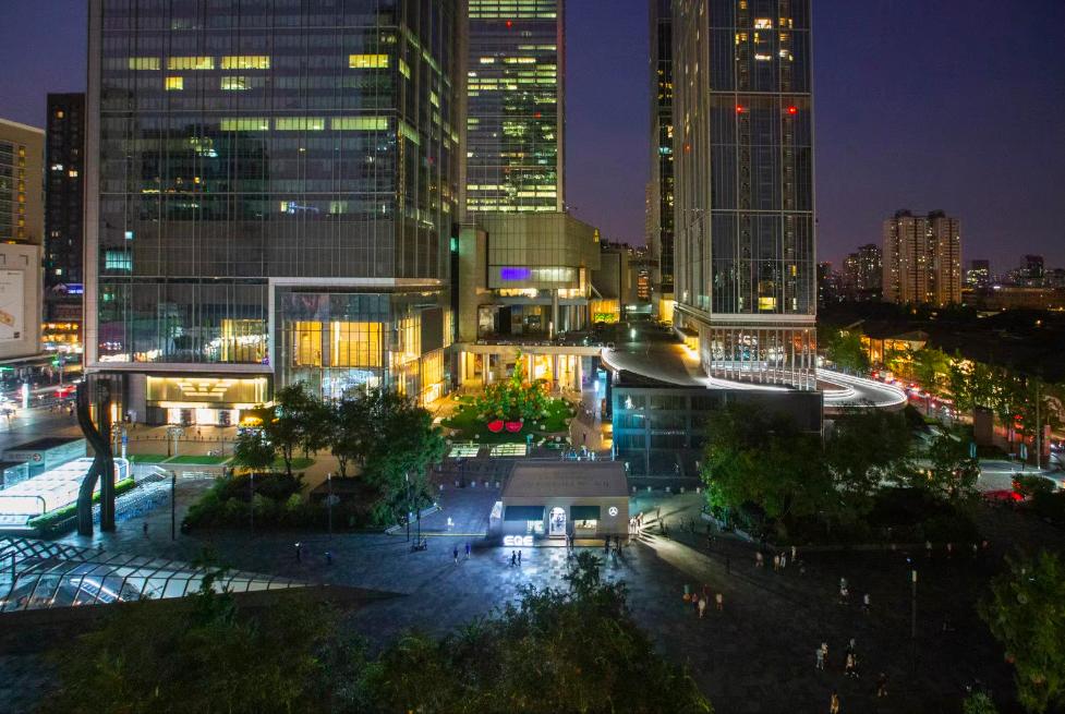 全新eqe纯电suv沙龙活动圆满结束,全新eqe纯电suv前往蓝海